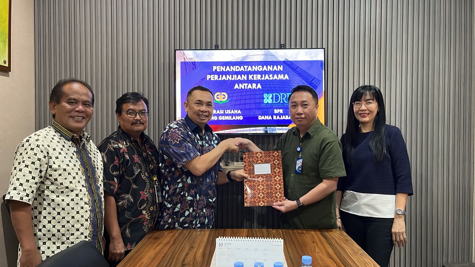 Penandatanganan Perjanjian Kerjasama Dengan BPR Dana Rajabally